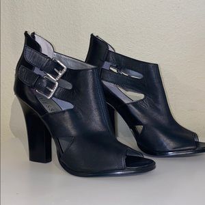 Guess heels